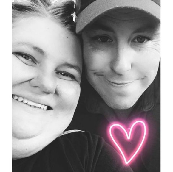 Meet your Posher, Heather - Picture 1 of 1